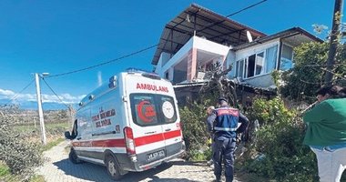 Önce karısını vurdu sonra kendini