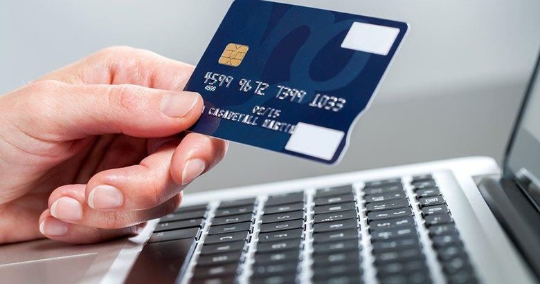 Başvurusu olmayan tüketiciye kredi kartı veren banka yandı