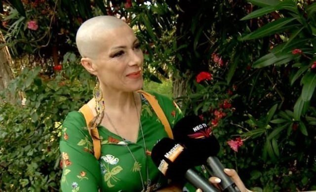 Şarkıcı Gülay’dan kötü haber! Üçüncü kez kansere yakalandı