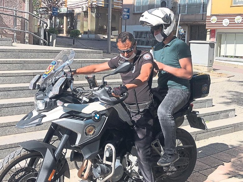 Sınava polis takviyesi