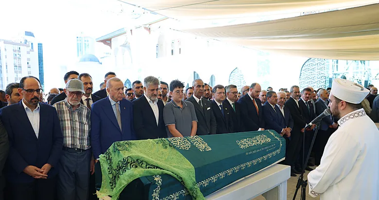 Başkan Erdoğan, Zehra Önen’in cenaze törenine katıldı