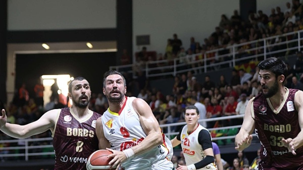 Göztepe'den nefes kesen mücadele!