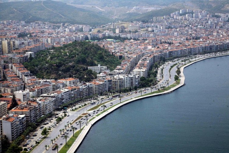 Deprem uzmanından İzmir’e uyarı: Deprem üretecek faylar kırılmayı bekliyor