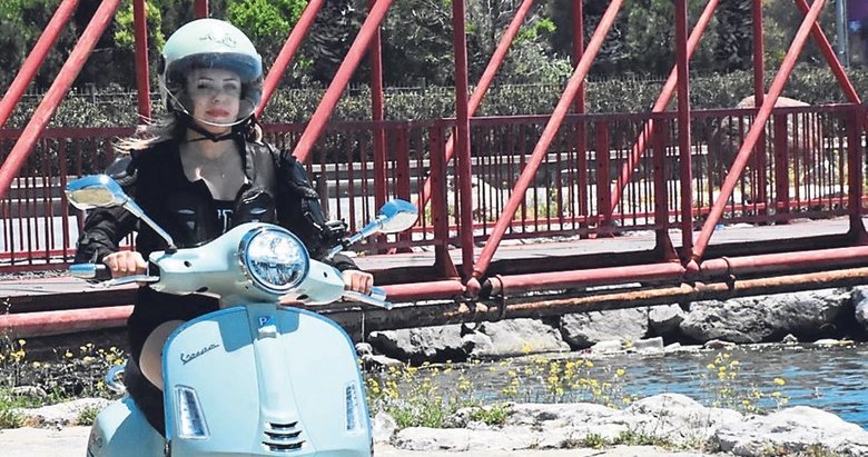 Motosikletle Roma yolunda