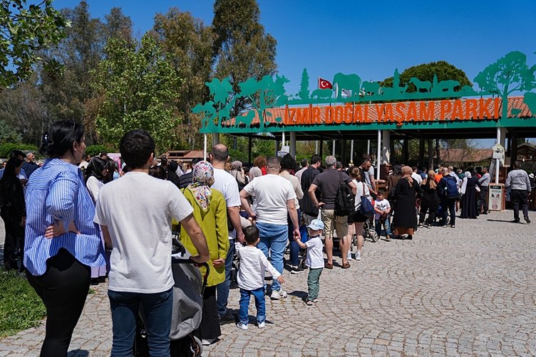 İzmir Doğal Yaşam Parkı’na 6 günde 150 bin ziyaretçi