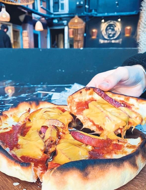 Alsancak’ta bir Afrikalı