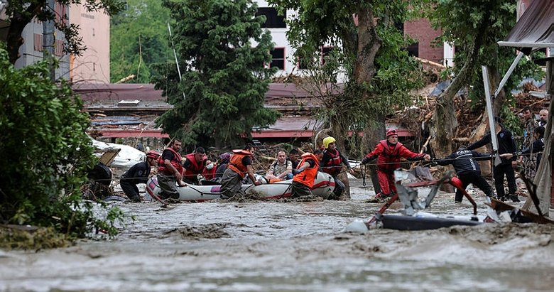 AFAD: Sel felaketindeki kayıp sayımız 17’ye çıktı