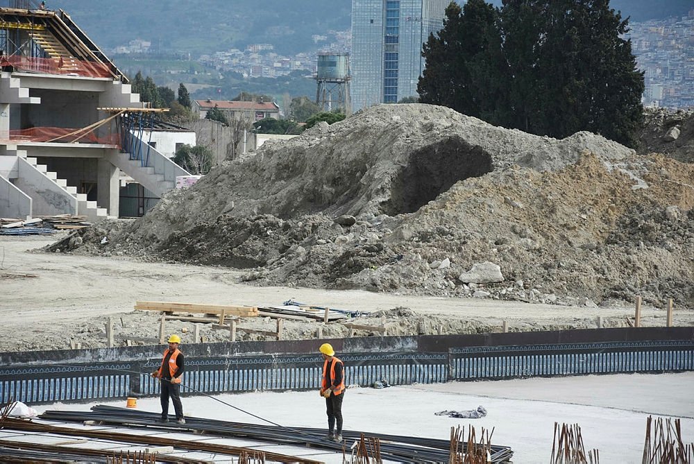 Alsancak Stadı hızla yükseliyor Spor Haberleri
