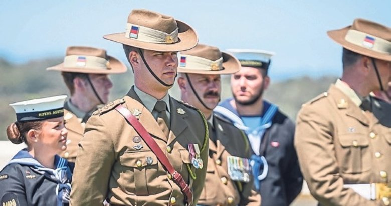 Çanakkale Kara Savaşları’nın yıl dönümünde şehitler anıldı