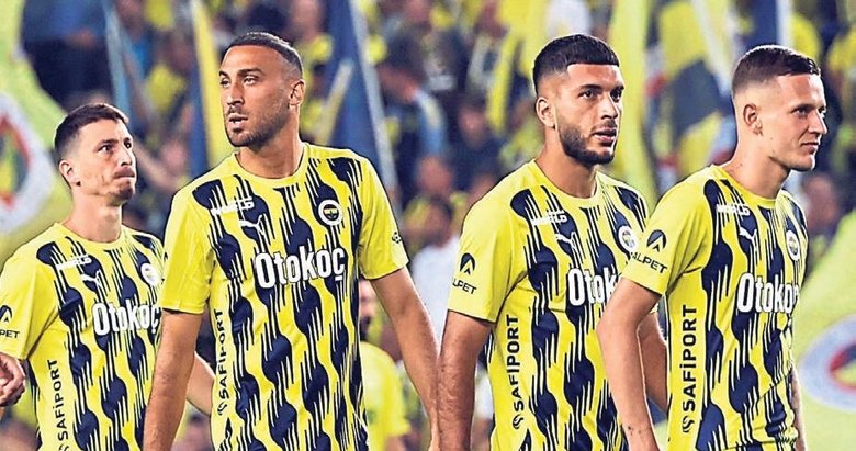 Mourinho kılıcı çekti