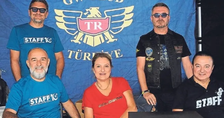 Motosiklet tutkunları Çeşme’de buluşuyor