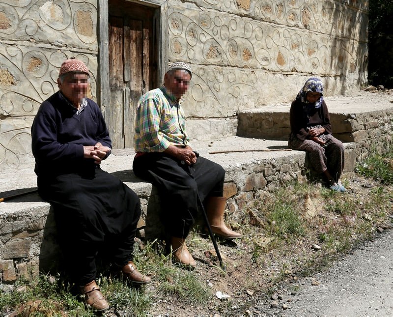 bu ilcede 12 kisi cift cinsiyetli yasam haberleri