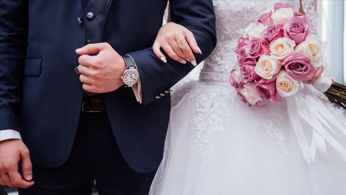 Aile ve Gençlik Fonu Ağustos'ta 19 bin 166 gence 2,18 milyar TL destek sağladı