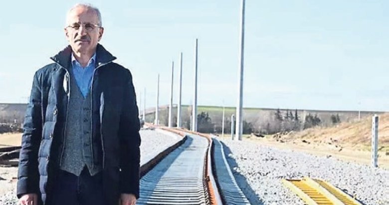 Demir yolu ağına Türk mühendisleri imzası