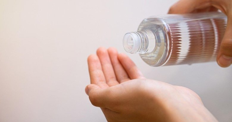 Kolonyada metil alkol uyarısı: Kör edip ölüme kadar götürebilir