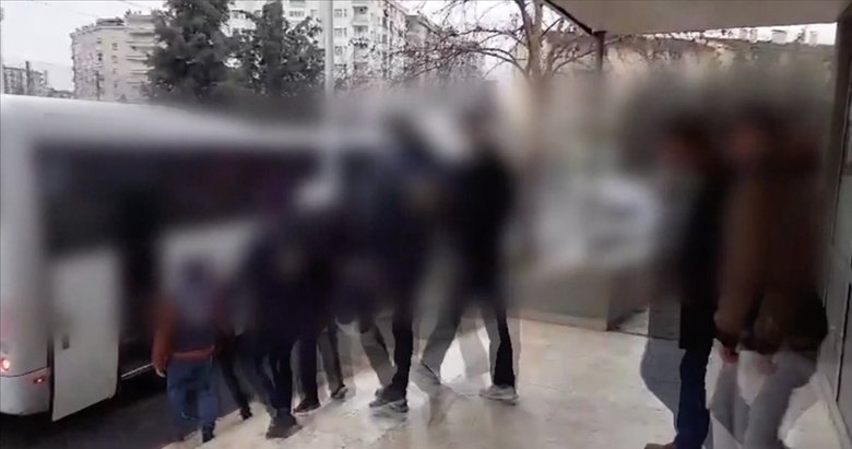 İzmir dahil 6 ilde yasa dışı bahis operasyonu! 10 şüpheli tutuklandı