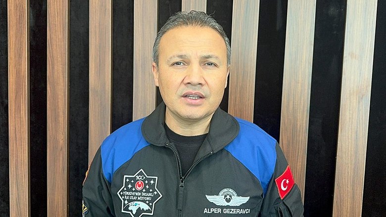 Alper Gezeravcı, Çanakkale’de öğrencilerle buluştu