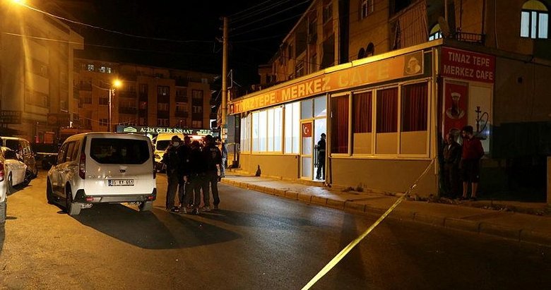 İzmir’de olaylı gece! Ateş açan kişiyi bekçiler vurarak durdurdu