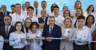 İzmir’de yeni eğitim öğretim yılı başladı