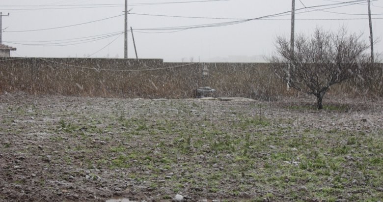 Bandırma’da kar yağışı