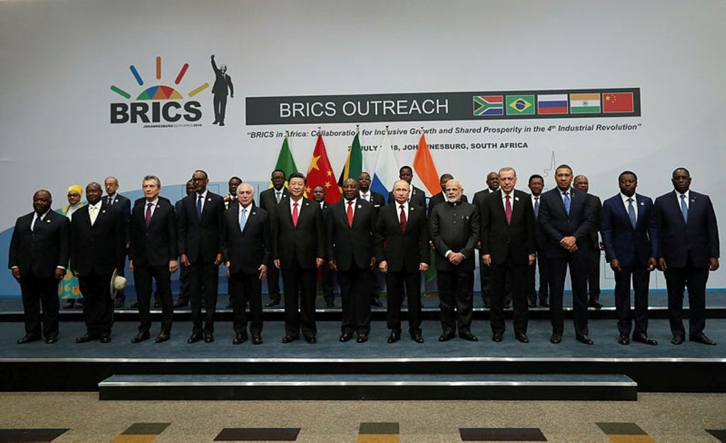Cumhurbaşkanı Erdoğan, BRICS Zirvesi aile fotoğrafı çekiminde yer aldı
