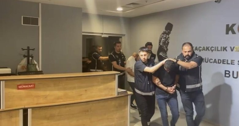 El bombalı saldırı planı deşifre edildi: Durdurulan araçla birlikte 4 kişilik suç ağı çökertildi