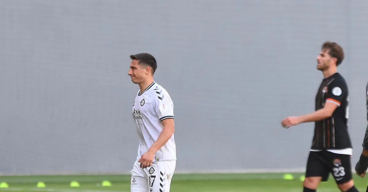 Altay'ın Genç Santrforu Ünal Alihan Kavlak, Ön Çapraz Bağ Ameliyatı Olacak