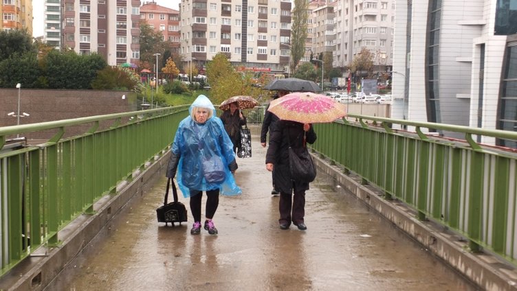 Meteoroloji’den son dakika yağış uyarısı! Perşembe ve Cuma gününe dikkat! İzmir’de hava durumu nasıl? 28 Kasım 2018