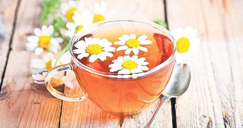 Saçların canlı görünmesini sağlar