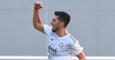 Ceyhun kramponları astı