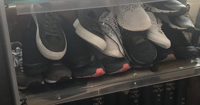 Denizli’de bir grup kapı önlerinden çaldıkları ayakkabıları internetten satmışlar