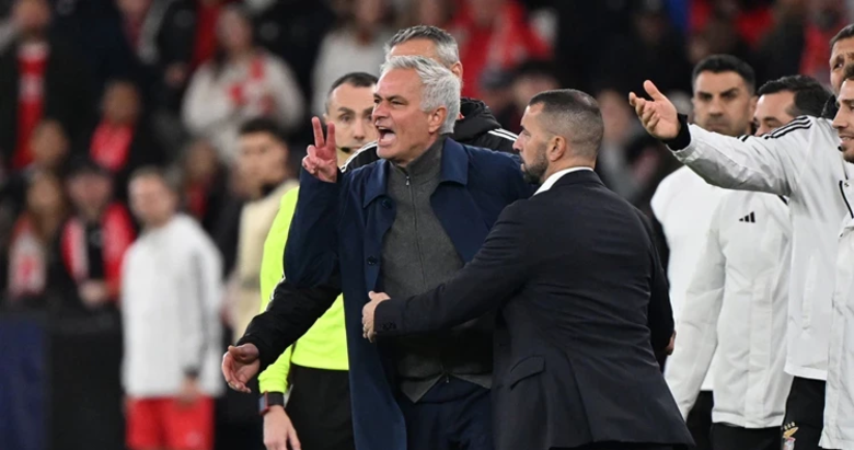 Yine Mourinho yine kırmızı kart