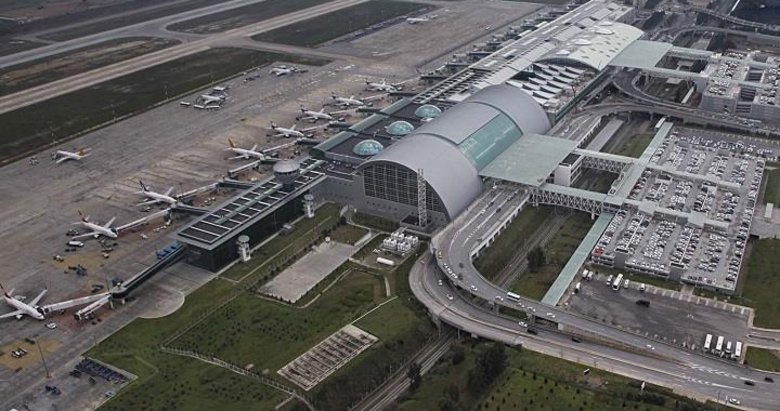 Anadolujet, İzmir-Ankara uçuşunu arıza nedeniyle iptal etti