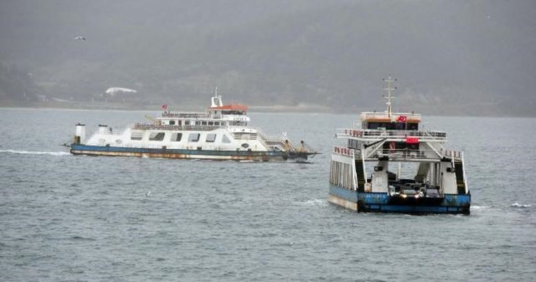 Bozcaada ve Gökçeada feribot seferlerine ’fırtına’ iptali