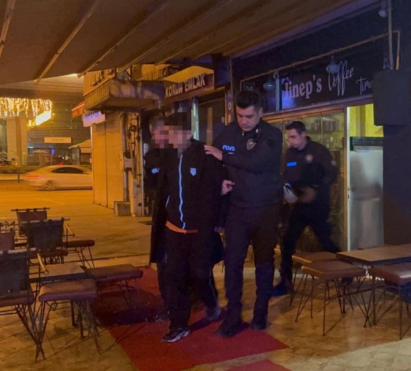 Isındı, yemek yedi, televizyon izledi: Hırsızlığın böylesi!