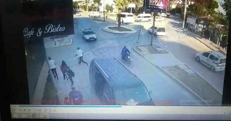 İzmir’de üç kişinin doktora sopalarla saldırısı kamerada