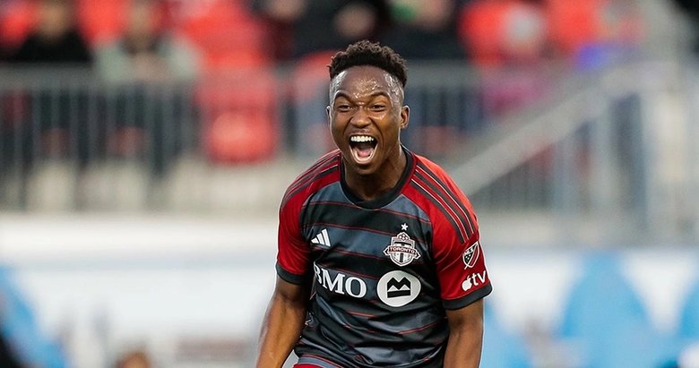 Göztepe sağ şeritte