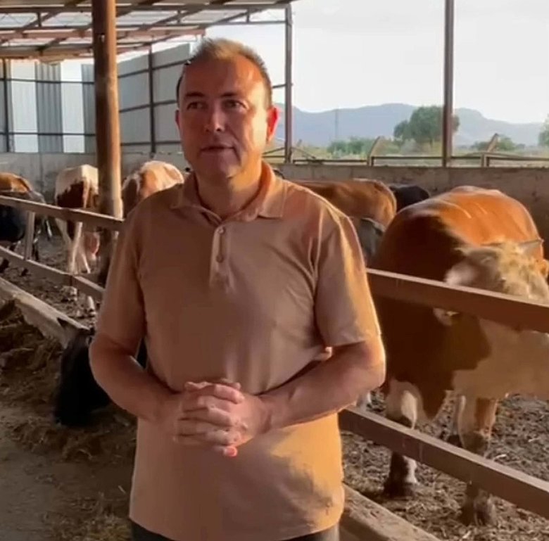 Sattığı kurbanlık dananın fotoğrafını çekerken canından oldu