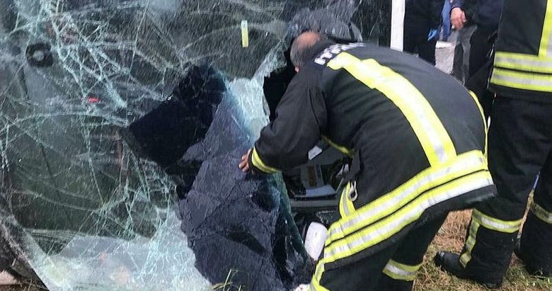 Mugla Da Yolcu Otobusu Devrildi Olu Ve Yaralilar Var Yasam Haberleri