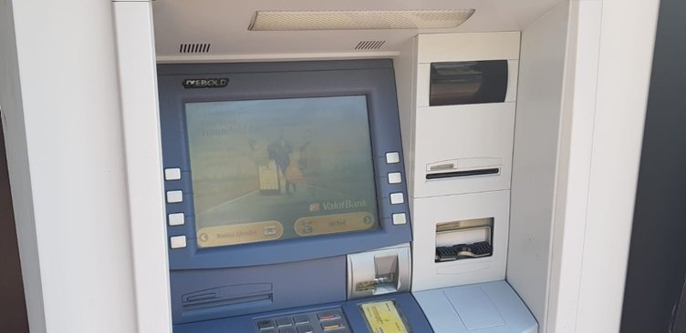 Aydın’da dolandırıcılar pes dedirtti! Bakın ATM’ye nasıl bir düzenek kurdular?