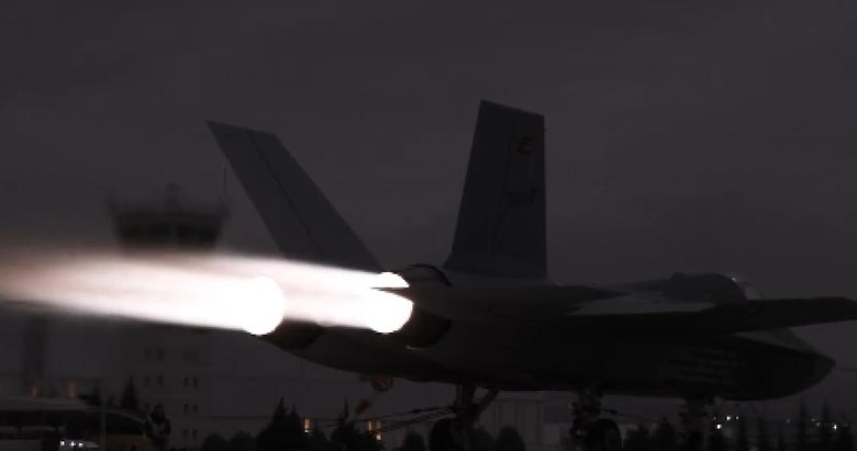 Türkiye’nin milli muharip uçağı KAAN’ın testleri devam ediyor