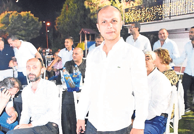 Izmir De Sira Gecesi Coskusu Can Can Haberleri