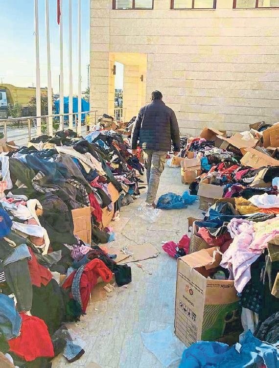 Depremzedelere anne şefkati