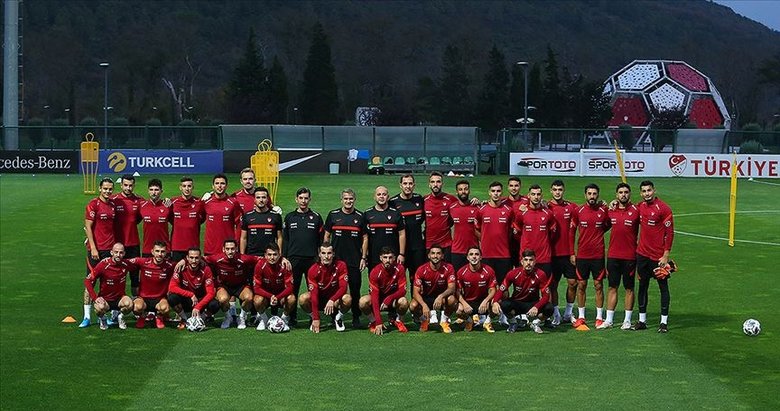 A Milli Futbol Takımı hazırlıklara başladı