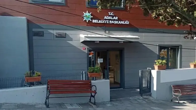 adalar-belediyesine-rusvet-operasyonu-1781846660807.png