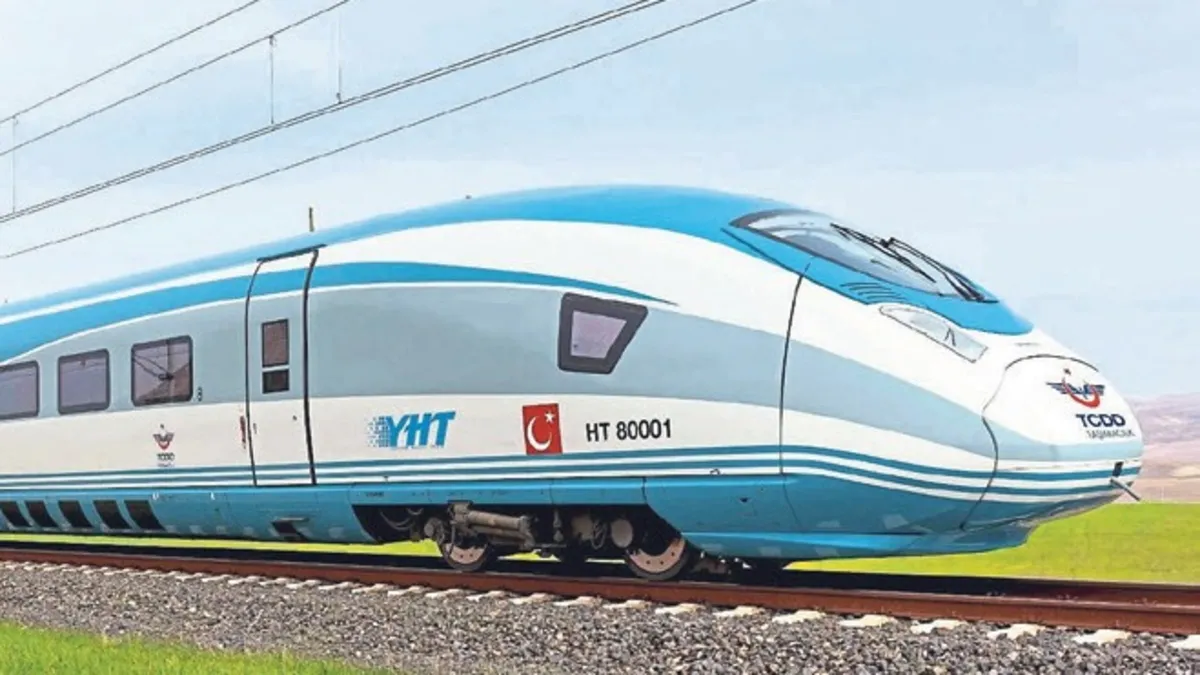 Elektrikli trenden 250 km’lik rekor