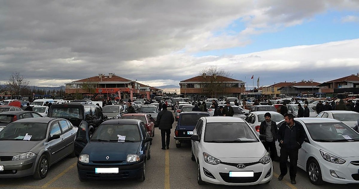Sakarya�dan aldı İzmir�e giderken arıza yaptı! Yargıdan motoru arızalı