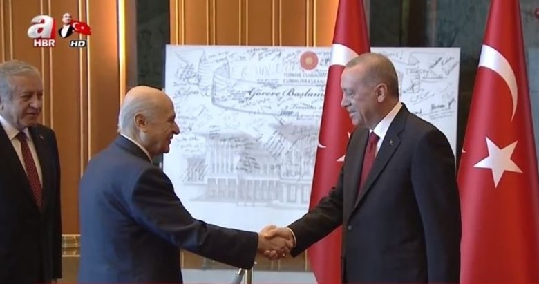 Başkan Erdoğan Beştepe’de tebrikleri kabul etti