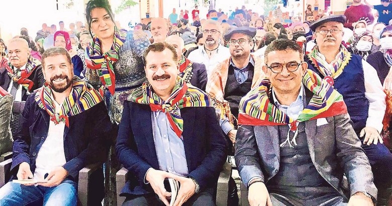 İzmir’deki Sındırgılılar Günü’ne yoğun ilgi