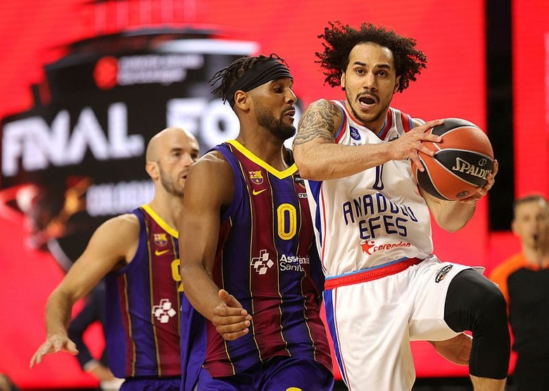 Son dakika: Anadolu Efes EuroLeague Şampiyonu oldu